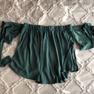 GIANNI BINI Green Off the Shoulder Crop Top